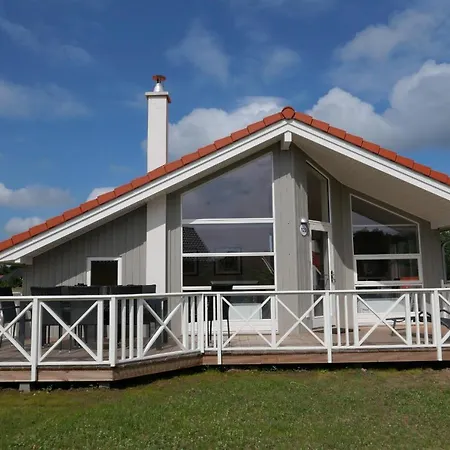 2 House B 123 بيت للعطل